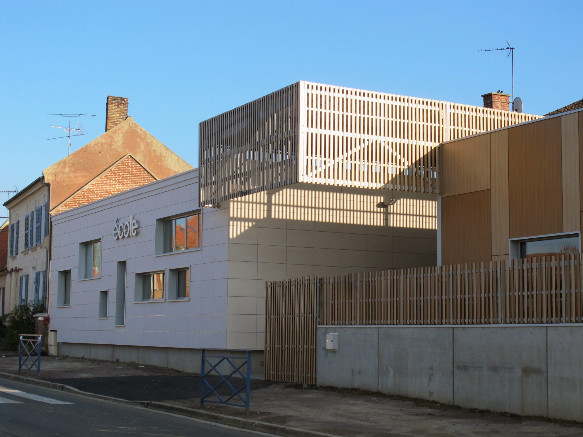 école de Loeuilly
